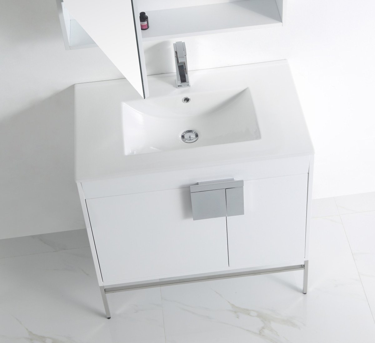 32" Tennant Brand Kuro Minimalistic White Bathroom Vanity - CL-101WH-32ZI - Bentoncollections